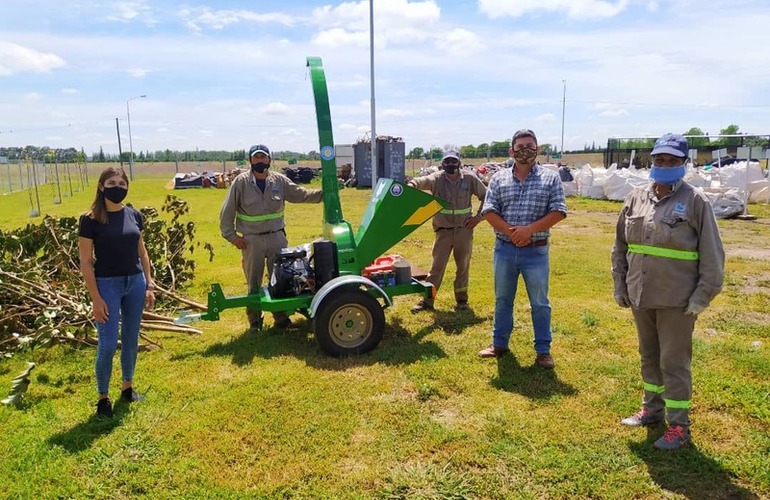 La máquina fue presentada y probada en la planta de reciclado.