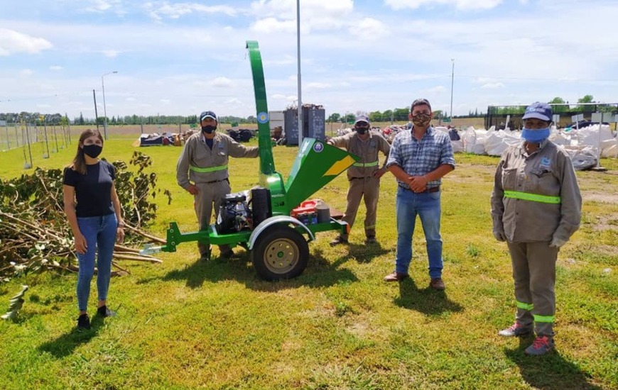 La m&aacute;quina fue presentada y probada en la planta de reciclado.