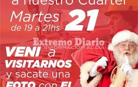Imagen de Pap&aacute; Noel en el Cuartel de Bomberos