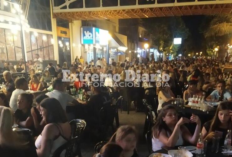 Imagen de Todo lleno: así se vivió la nueva jornada de Shopping a Cielo Abierto