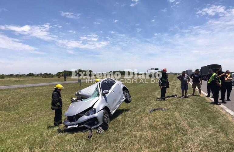 Imagen de Accidente sobre autopista a metros del puente del acceso