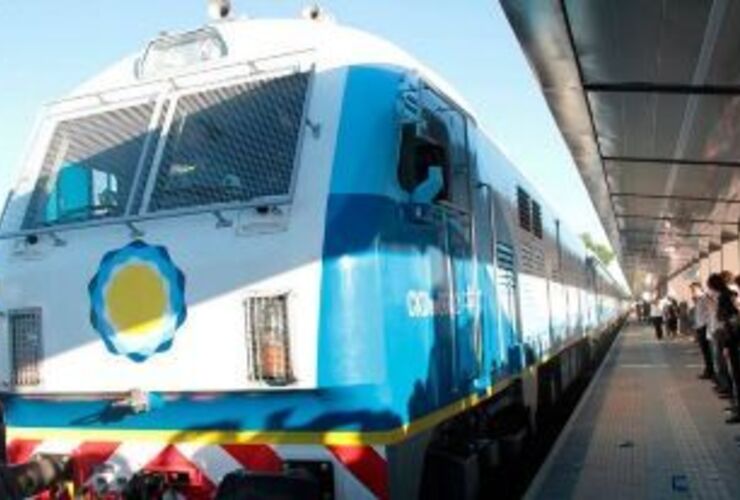 Imagen de El gobierno toma el control del tren Buenos Aires-Rosario y plantea bajar dos horas el tiempo del viaje