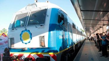 Imagen de El gobierno toma el control del tren Buenos Aires-Rosario y plantea bajar dos horas el tiempo del viaje