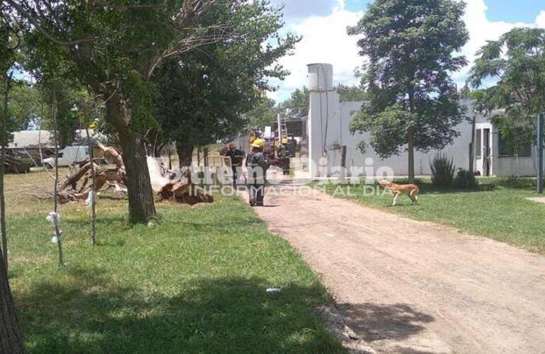 Imagen de Principio de incendio en una f&aacute;brica en Fighiera