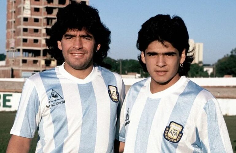 Diego y Hugo Maradona