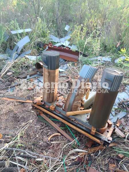 Imagen de Otra vez: vandalizaron un transformador de la Epe