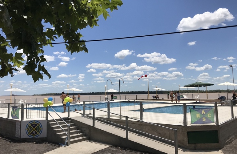 Imagen de Inauguración de las Piletas del Rowing Club