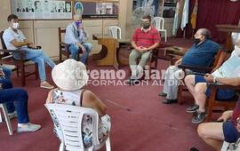 Imagen de Jubilados evaluaran una presentaci&oacute;n judicial contra Pami