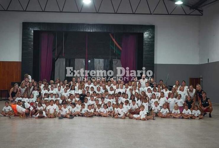 Imagen de Se realizó el campamento de la "Colonia Unionista"