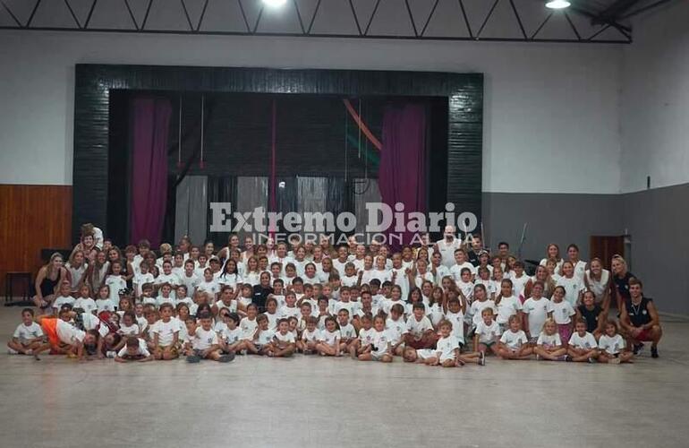 Imagen de Se realizó el campamento de la "Colonia Unionista"