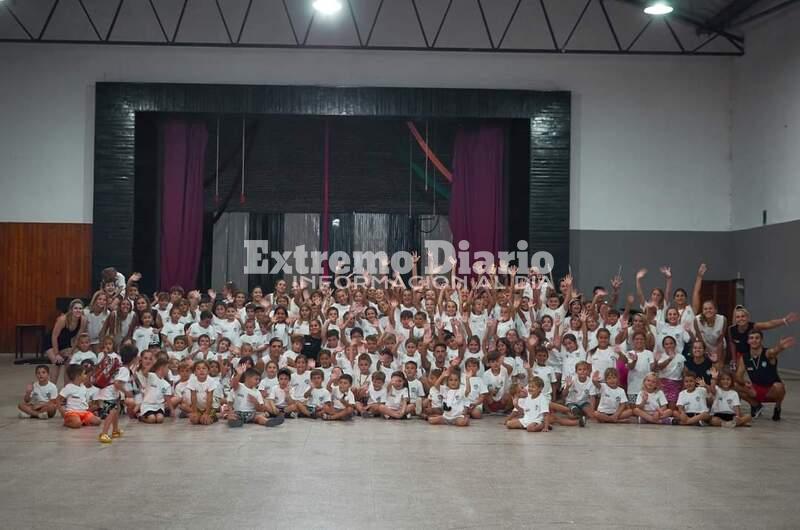 Imagen de Se realiz&oacute; el campamento de la "Colonia Unionista"