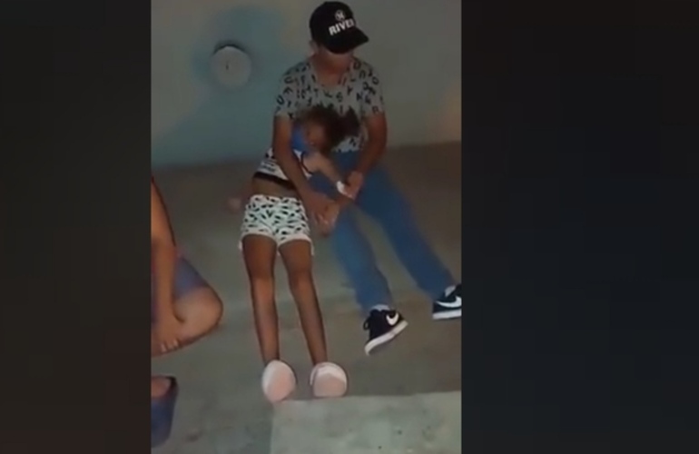 Captura del video que la abuela subi&oacute; a redes sociales