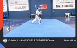 Imagen de Lucila Coletta, Campeona Mundial en Formas Individual de IV Dan y en Formas por Equipos en Adultos.