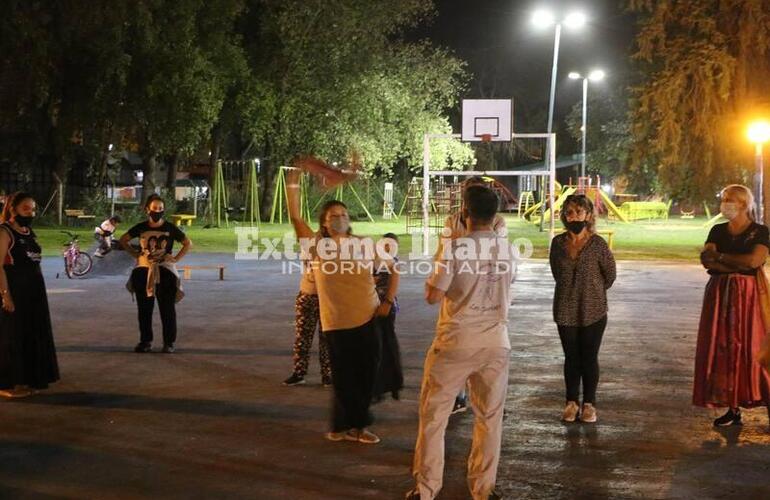 Imagen de Taller de folclore en el Playón Municipal