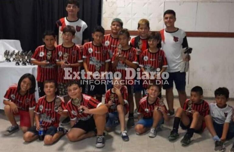 Imagen de Figherense presentó su nuevo proyecto para el fútbol infantil