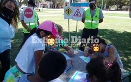 Personal de tr&aacute;nsito brind&oacute; la charla