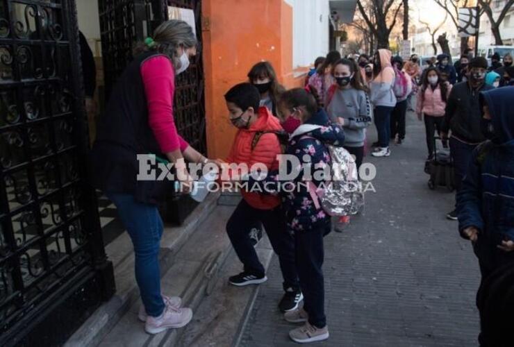 Imagen de Vuelta a clases y coronavirus: Naci&oacute;n confirm&oacute; que se eliminan las burbujas en escuelas de todo el pa&iacute;s