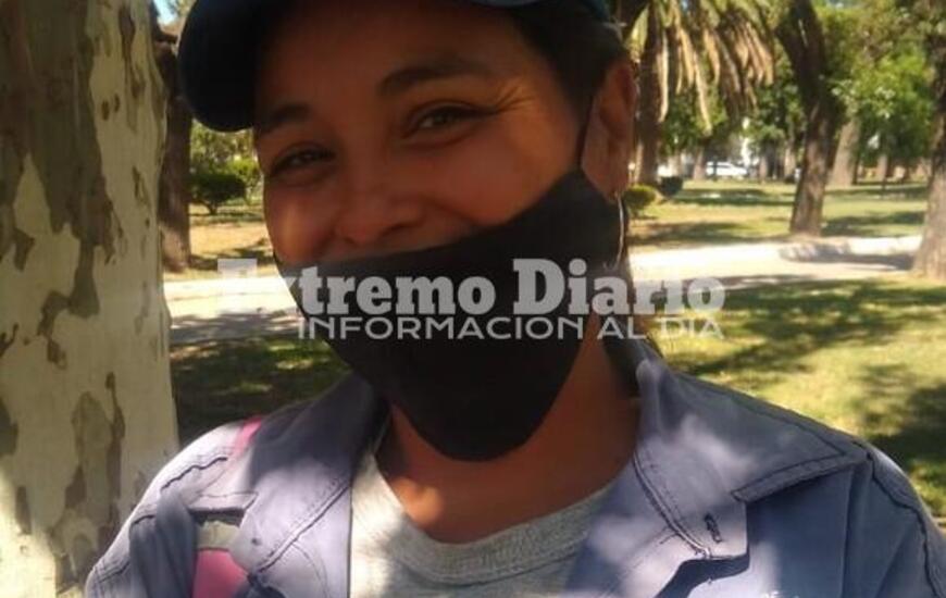 Los encontr&oacute; mientras trabajaba en las calles de la ciudad
