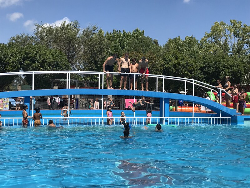 El puente fue furor en la despedida.