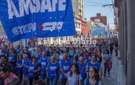 Imagen de Paritaria docente en Santa Fe: el aumento ofrecido ronda el 42% en cuatro tramos