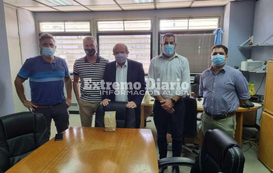 El intendente junto a funcionarios nacionales