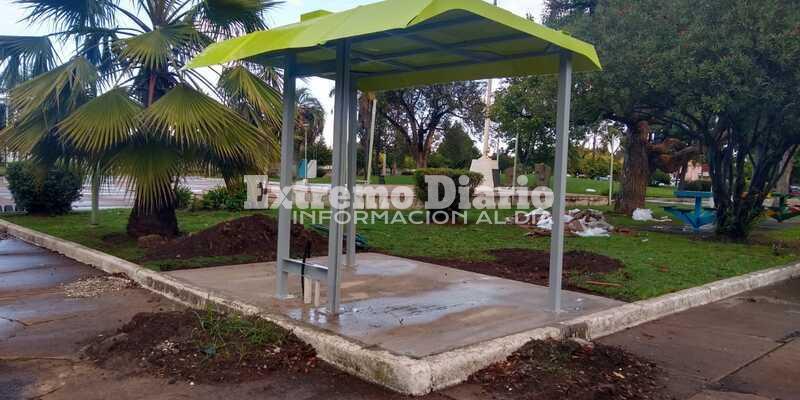 Es para agua caliente y recarga de celulares