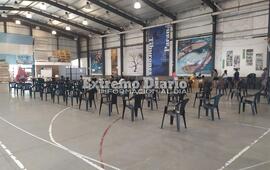 El centro de vacunaci&oacute;n continuar&aacute; en Tiburones
