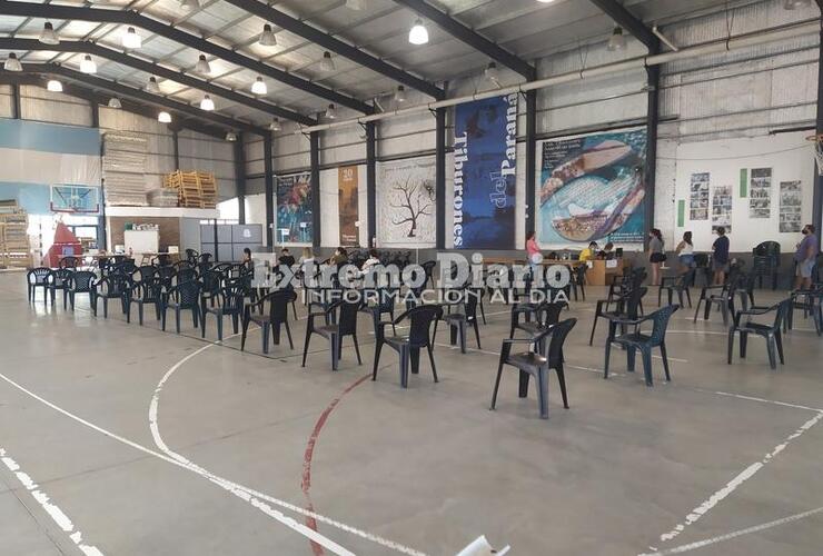 El centro de vacunaci&oacute;n continuar&aacute; en Tiburones