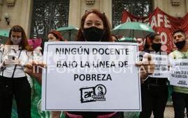 Imagen de La provincia posterg&oacute; la paritaria docente hasta que finalicen los paros y el gremio mostr&oacute; su malestar