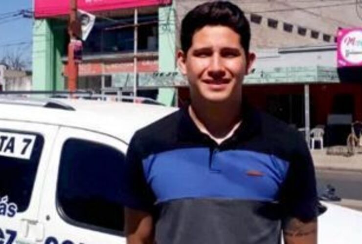 El concejal dijo que trabaj&oacute; como remisero en el negocio familiar durante la pandemia. (desarrollozonal.com)