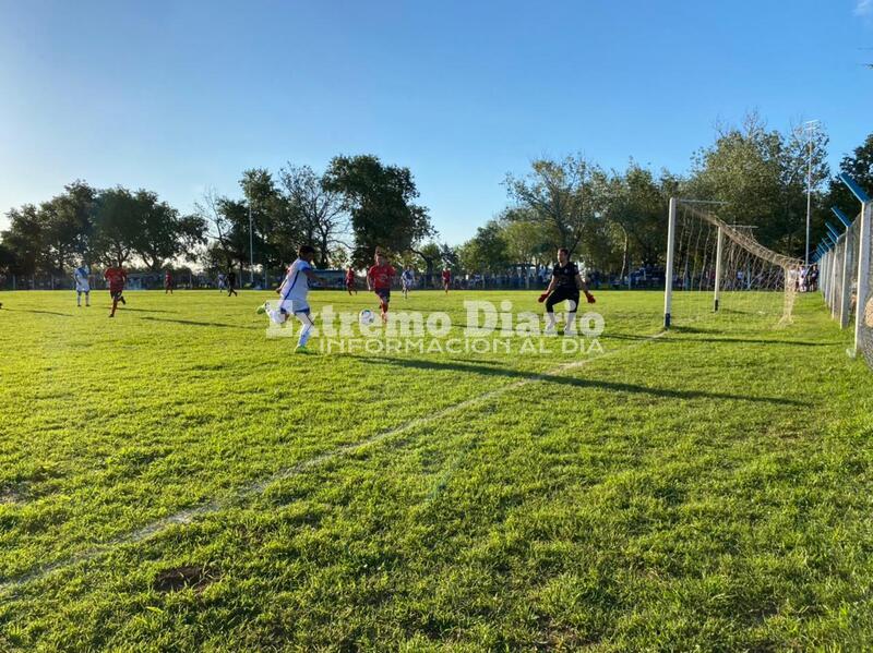 El "Rombo" gole&oacute; en su debut.