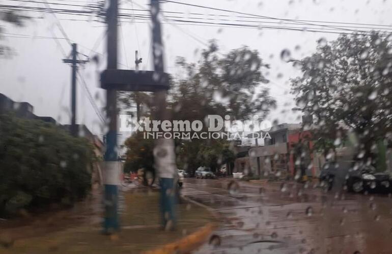 Imagen de El viernes comenz&oacute; con agua y seguir&aacute; con agua
