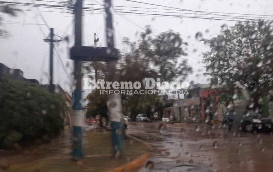 Imagen de El viernes comenz&oacute; con agua y seguir&aacute; con agua