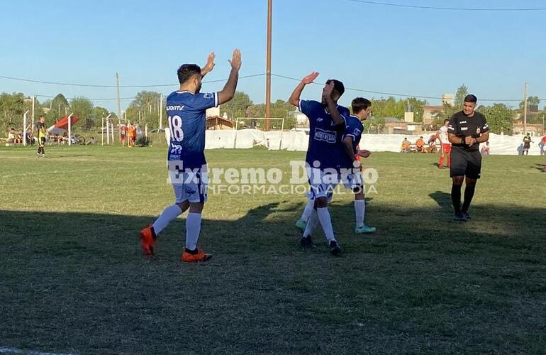 Imagen de La Primera de Athletic venció 3 a 0 a Juventud Unida en Pueblo Esther y la Sub 21 se suspendió