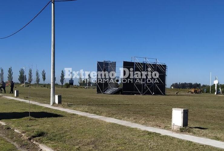 Se montó un imponente escenario para la fecha.