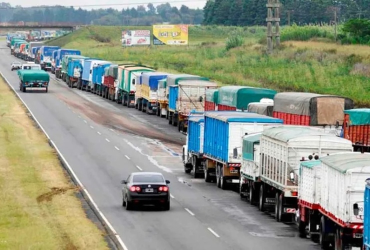 Imagen de Cosecha gruesa: ingresarán cerca de 900 mil camiones a los puertos del sur provincial