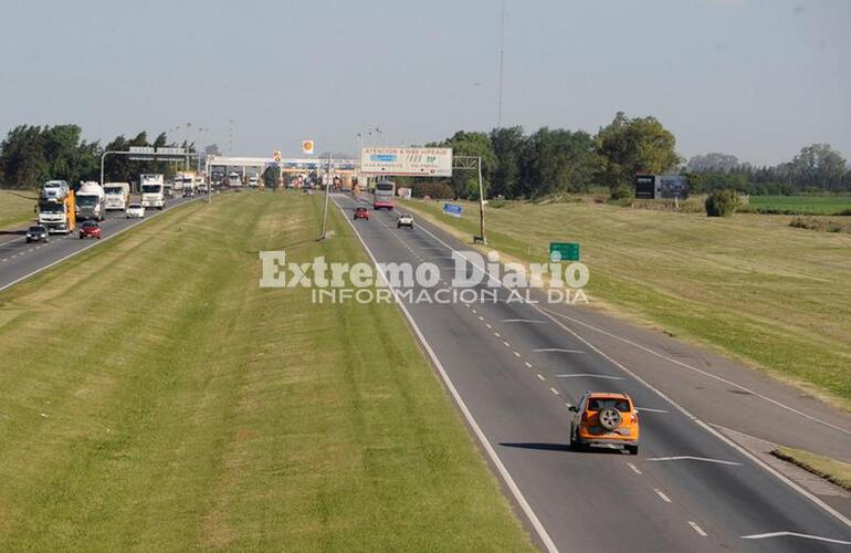 Imagen de Paro de transportistas y cortes de rutas