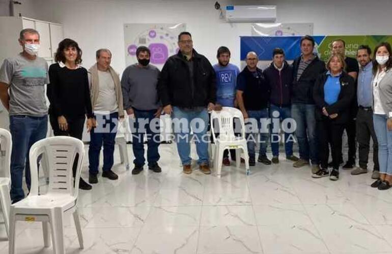 Imagen de Se realizó el taller sobre uso de cultivos de cobertura en la transición agroecológica destinado a vecinos de la comunidad