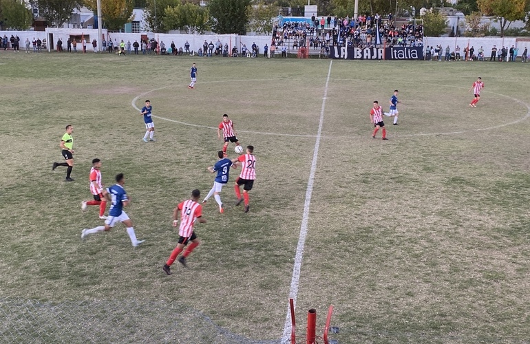 Imagen de Athletic cayó 1 a 0 en su visita a Riberas de V. Constitución por la fecha 6 de la L. R. Del Sud