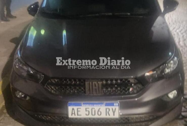 Los delincuentes le habían cambiado la chapa patente.