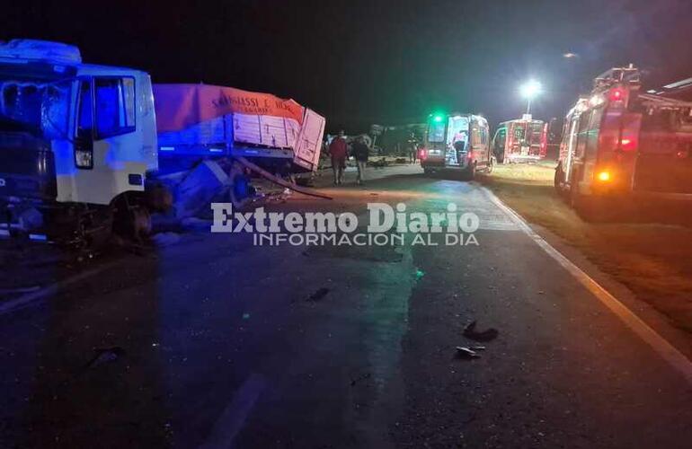 En el lugar trabaja Bomberos Voluntarios de Acebal.