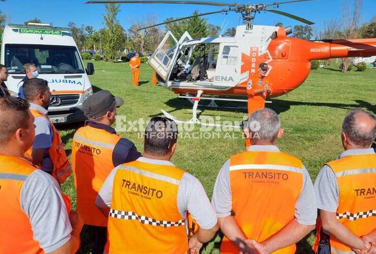 Imagen de Alvear: Firma de convenio para la cobertura de emergencia sanitaria con el helicóptero Utv