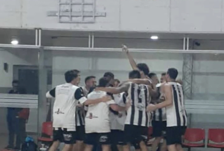 Imagen de Unión metió un triunfazo 83 a 82 de visitante contra Calzada y es puntero de la Primera A