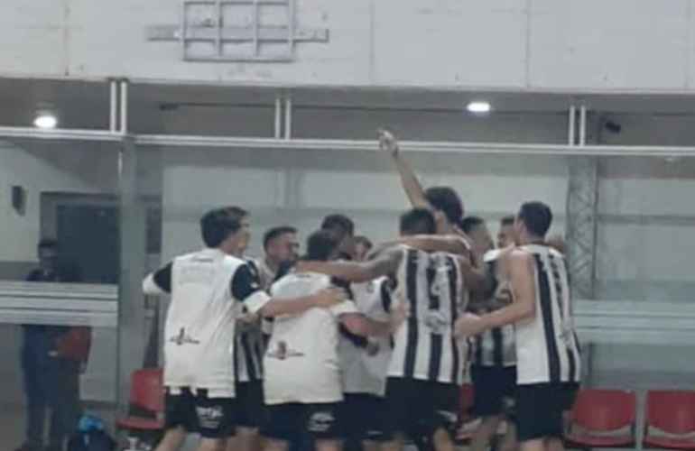 Imagen de Unión metió un triunfazo 83 a 82 de visitante contra Calzada y es puntero de la Primera A