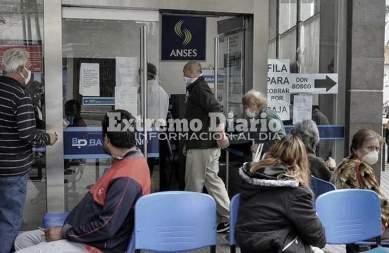 Imagen de El pago del bono de $9.000 para trabajadores comenzará el 19 de mayo