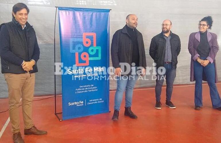 Imagen de Se presentaron los cursos del programa Santa Fe Más en Fighiera