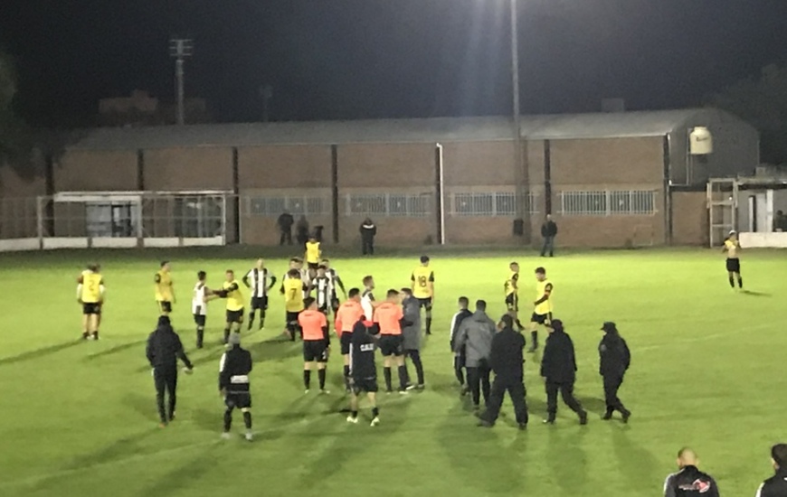 Imagen de Uni&oacute;n venci&oacute; 2 a 1 a Empalme Central por la fecha 8 del torneo.