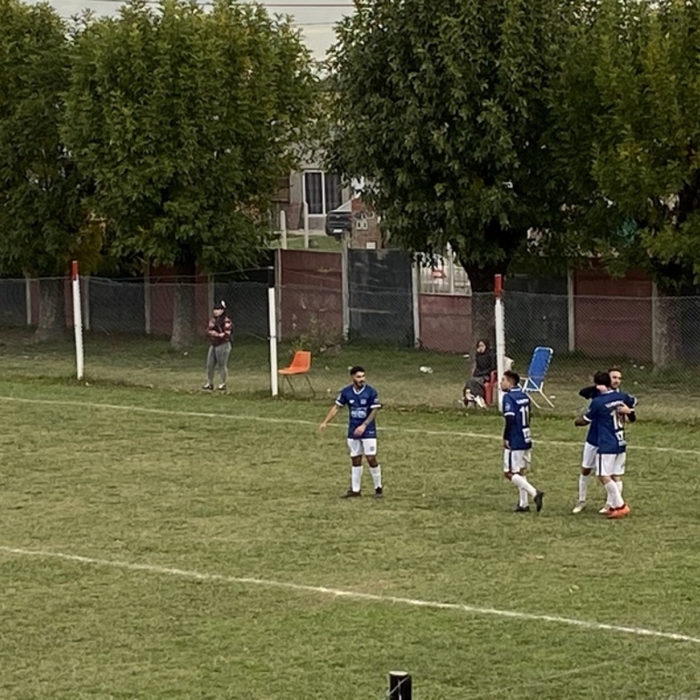 Imagen de Athletic venció de visitante 1 a 0 a Figherense con gol de Camafreita