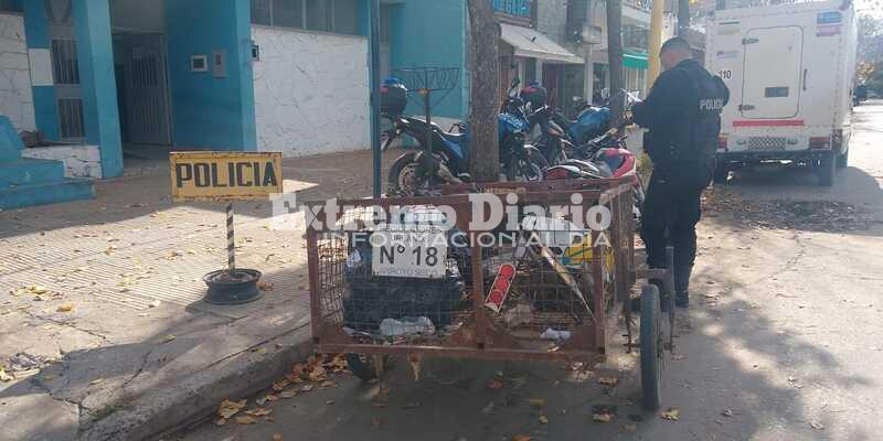 Imagen de Trasladan a la comisar&iacute;a a una moto y a dos masculinos