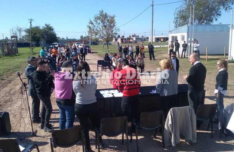 Imagen de Entrega de viviendas en el Barrio Rincón de Pavón